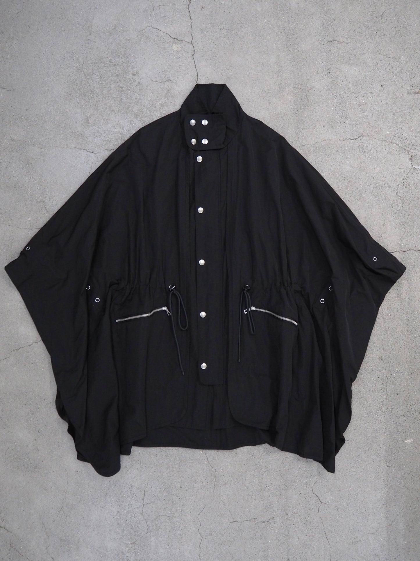 ARCHIVE COLLECTION DRIES VAN NOTEN CAPE (DEAD STOCK)