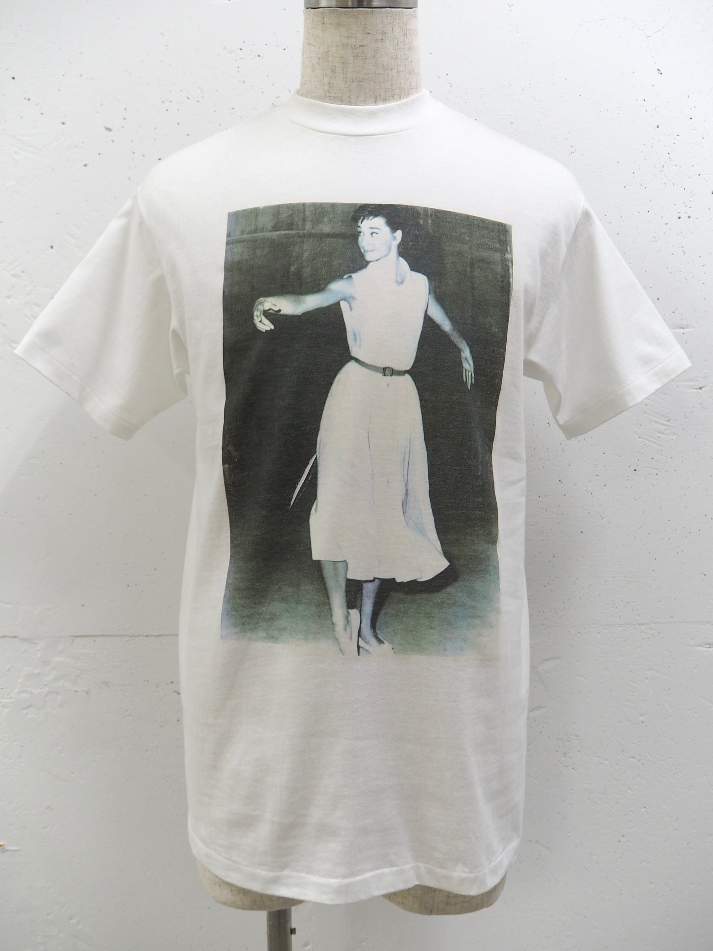 ARCHIVE COLLECTION Audrey Hepburn 80's Hanes T-SHIRT