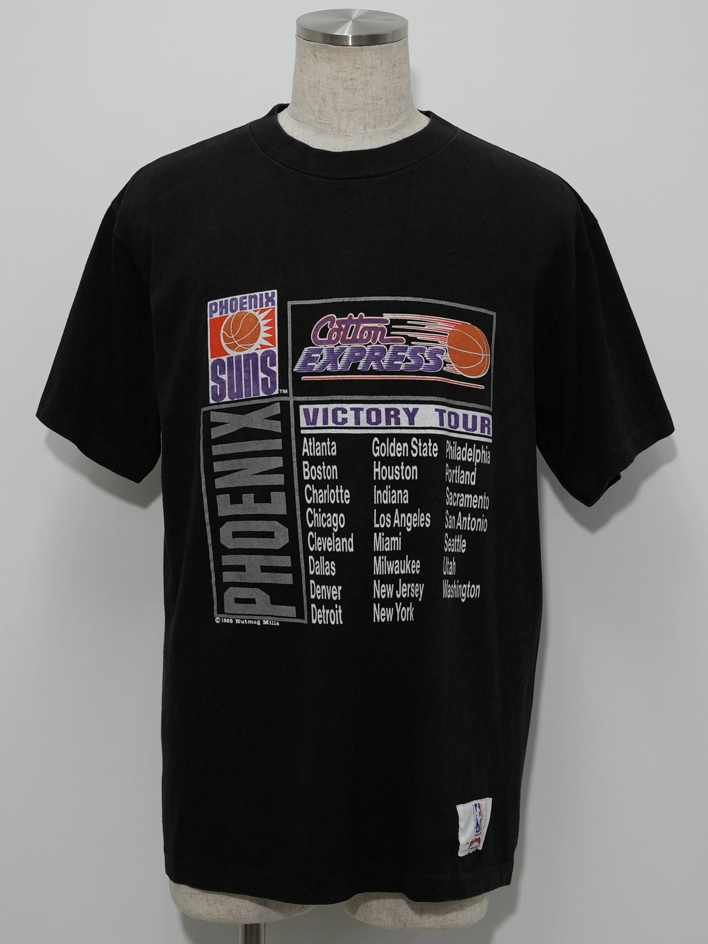USED SPORTS COLLECTION 80's PHOENIX SUNS VICTORY TOUR T-SHIRT