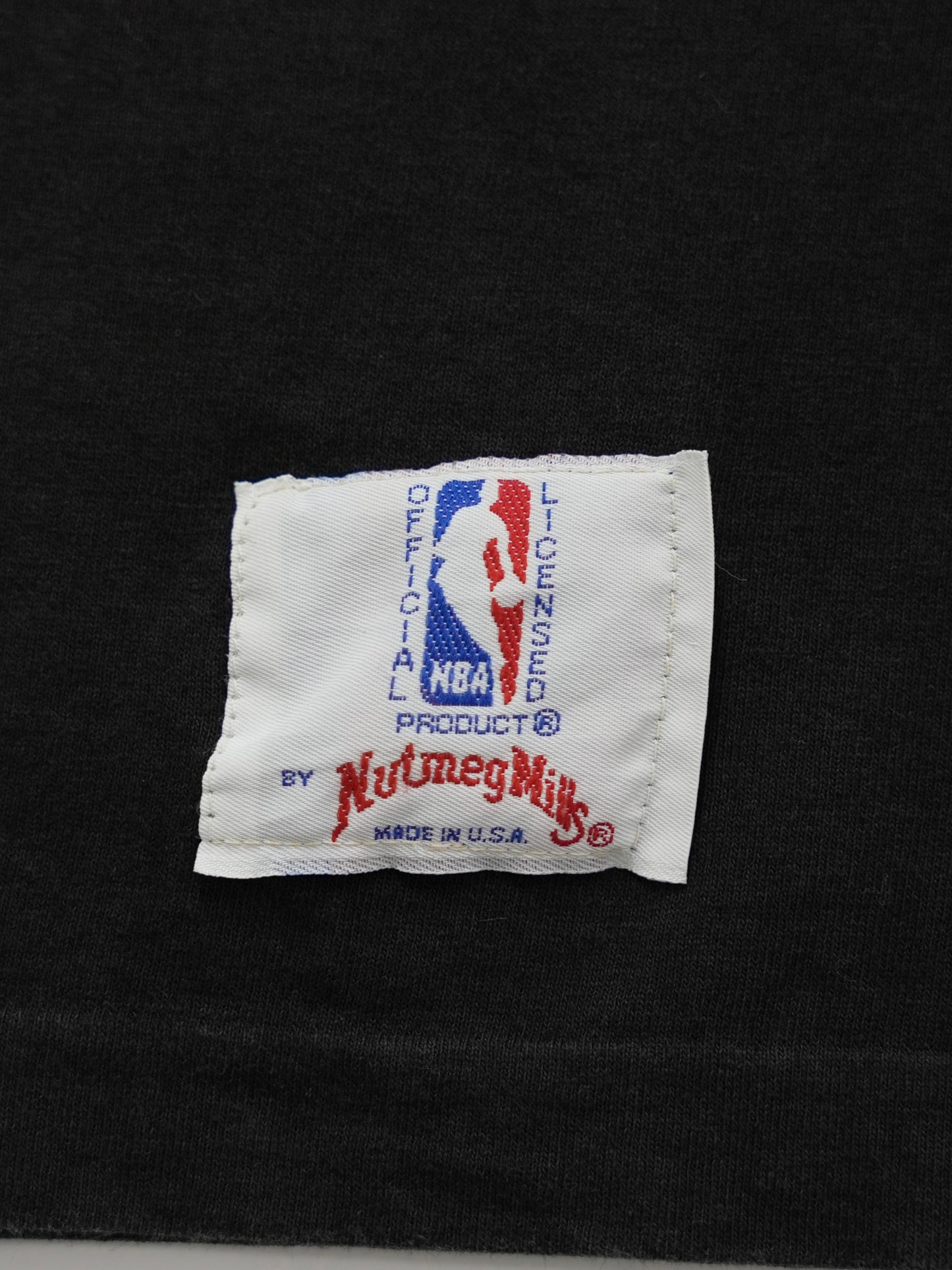 USED SPORTS COLLECTION 80's PHOENIX SUNS VICTORY TOUR T-SHIRT