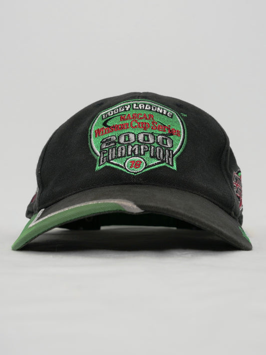 USED MACHINE COLLECTION NASCAR 2000 CHAMPION INTERSTATE BATTERIES CAP