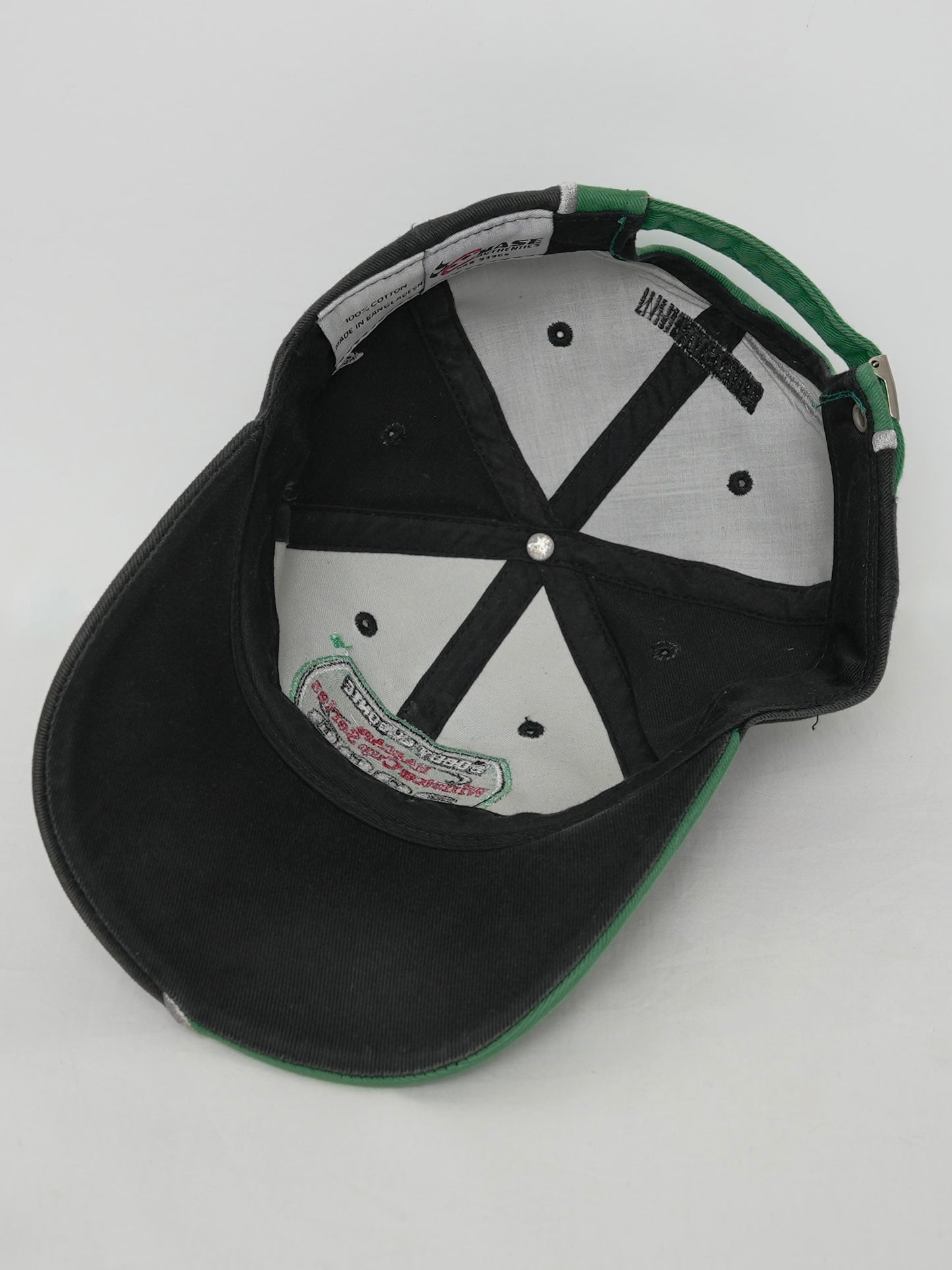 USED MACHINE COLLECTION NASCAR 2000 CHAMPION INTERSTATE BATTERIES CAP