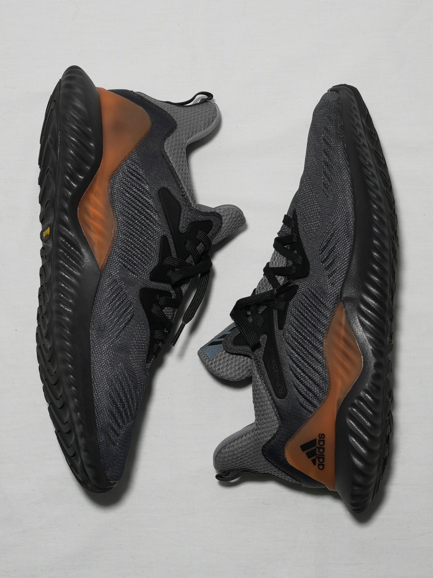 ARCHIVE COLLECTION adidas ALPHABOUNCE