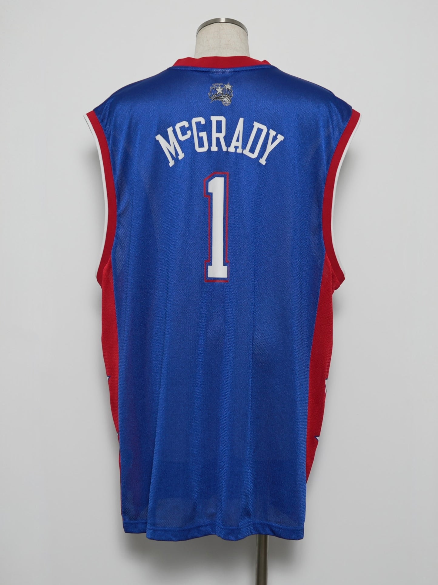USED SPORTS COLLECTION NBA 2004 ALL STAR GAME SHIRT