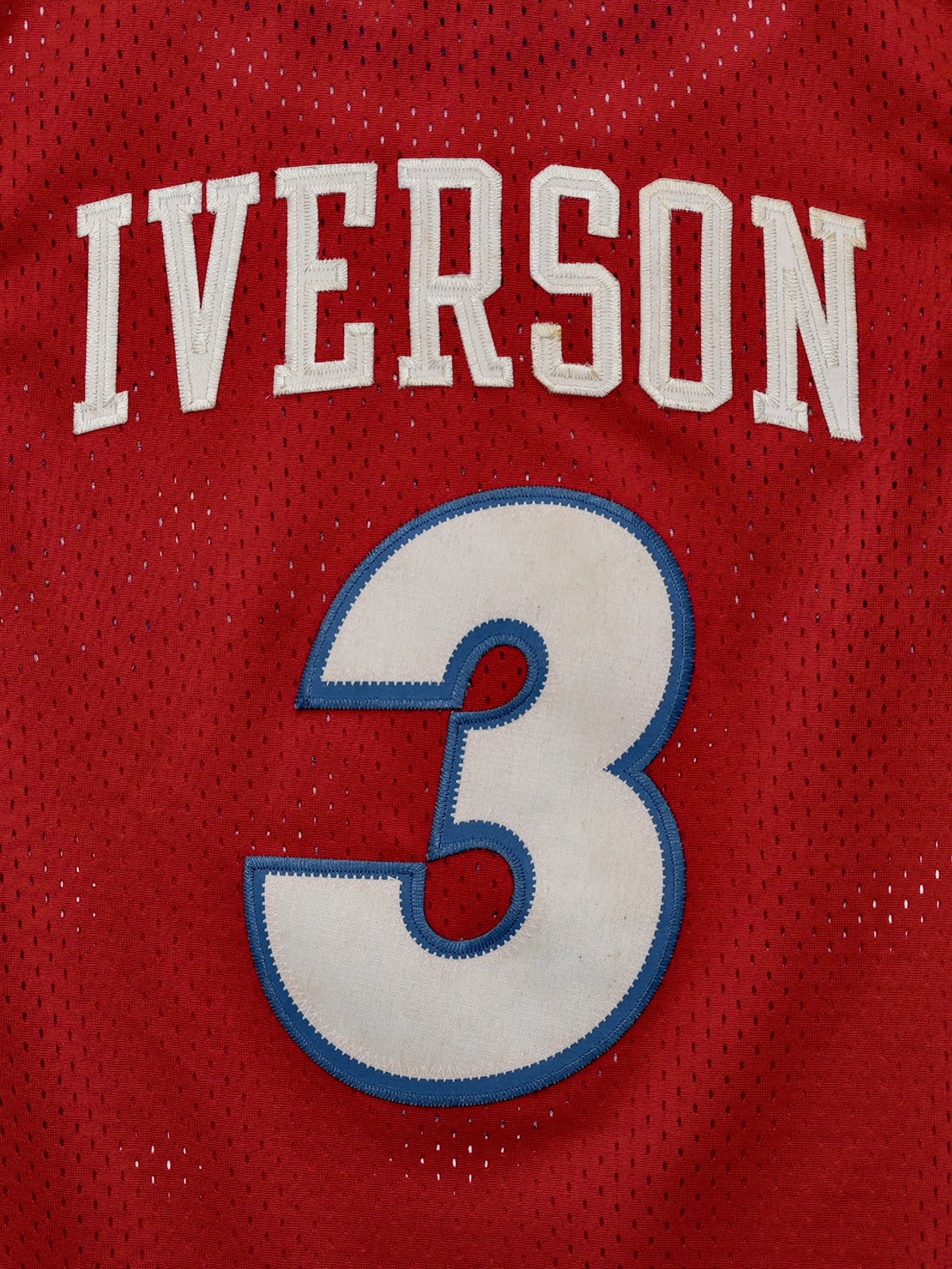 USED SPORTS COLLECTION 90's NBA 76ers SIXERS NIKE GAME SHIRT (women's)