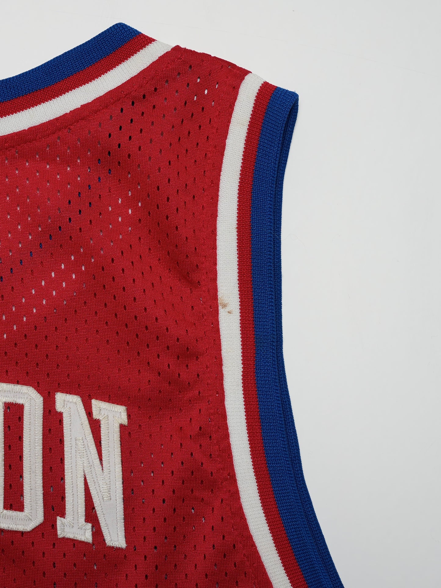 USED SPORTS COLLECTION 90's NBA 76ers SIXERS NIKE GAME SHIRT (women's)