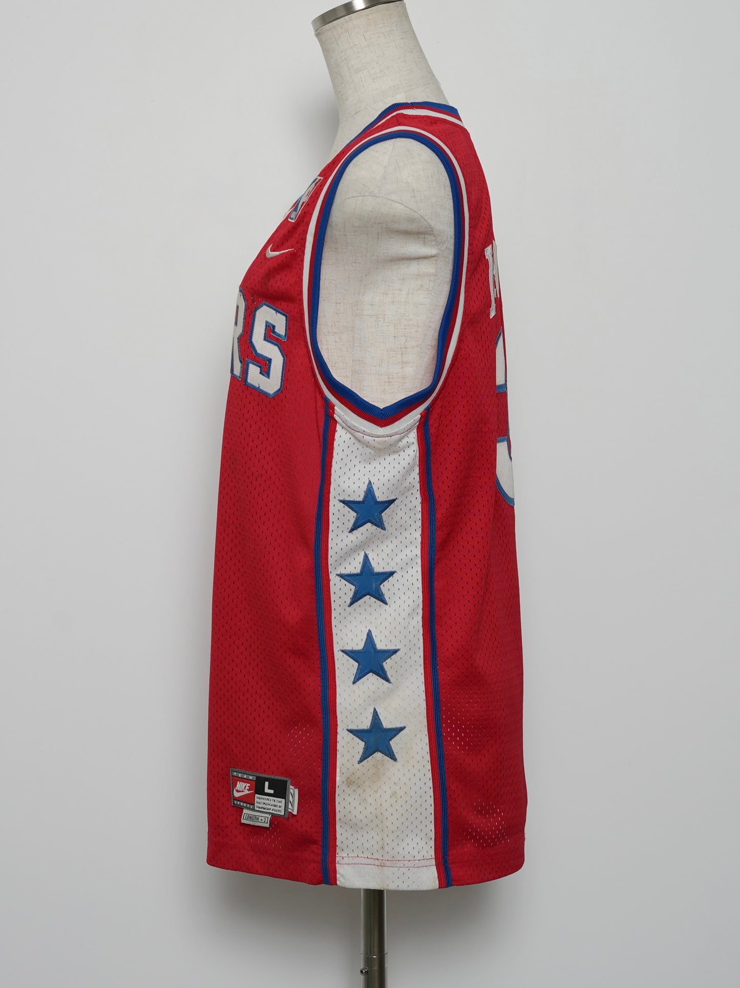 USED SPORTS COLLECTION 90's NBA 76ers SIXERS NIKE GAME SHIRT (women's)