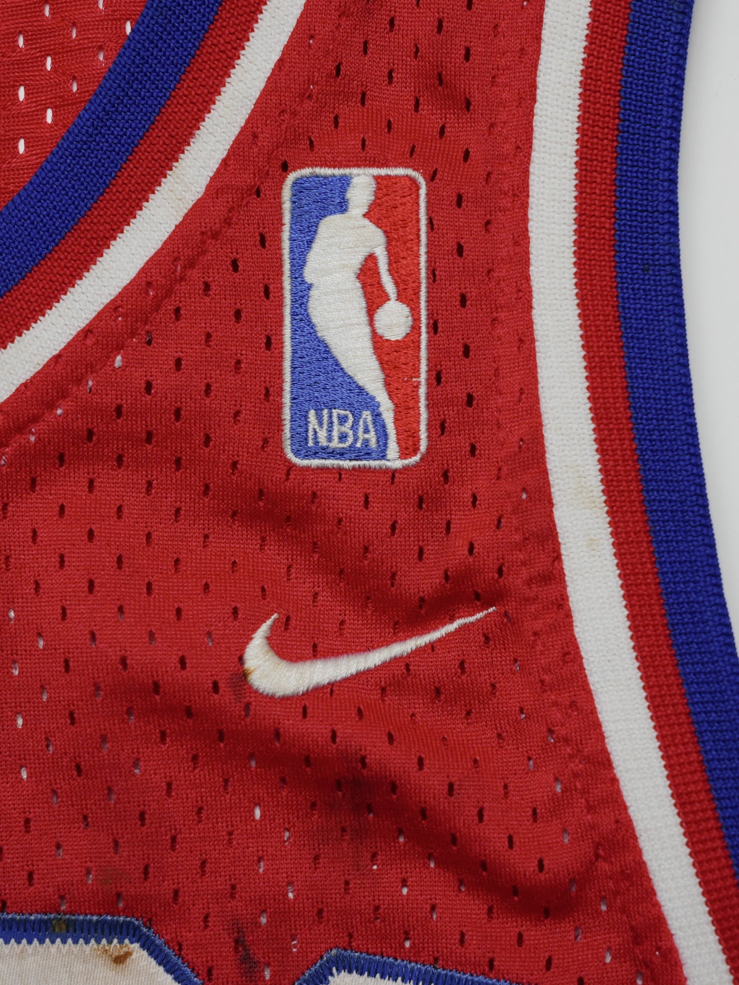 USED SPORTS COLLECTION 90's NBA 76ers SIXERS NIKE GAME SHIRT (women's)