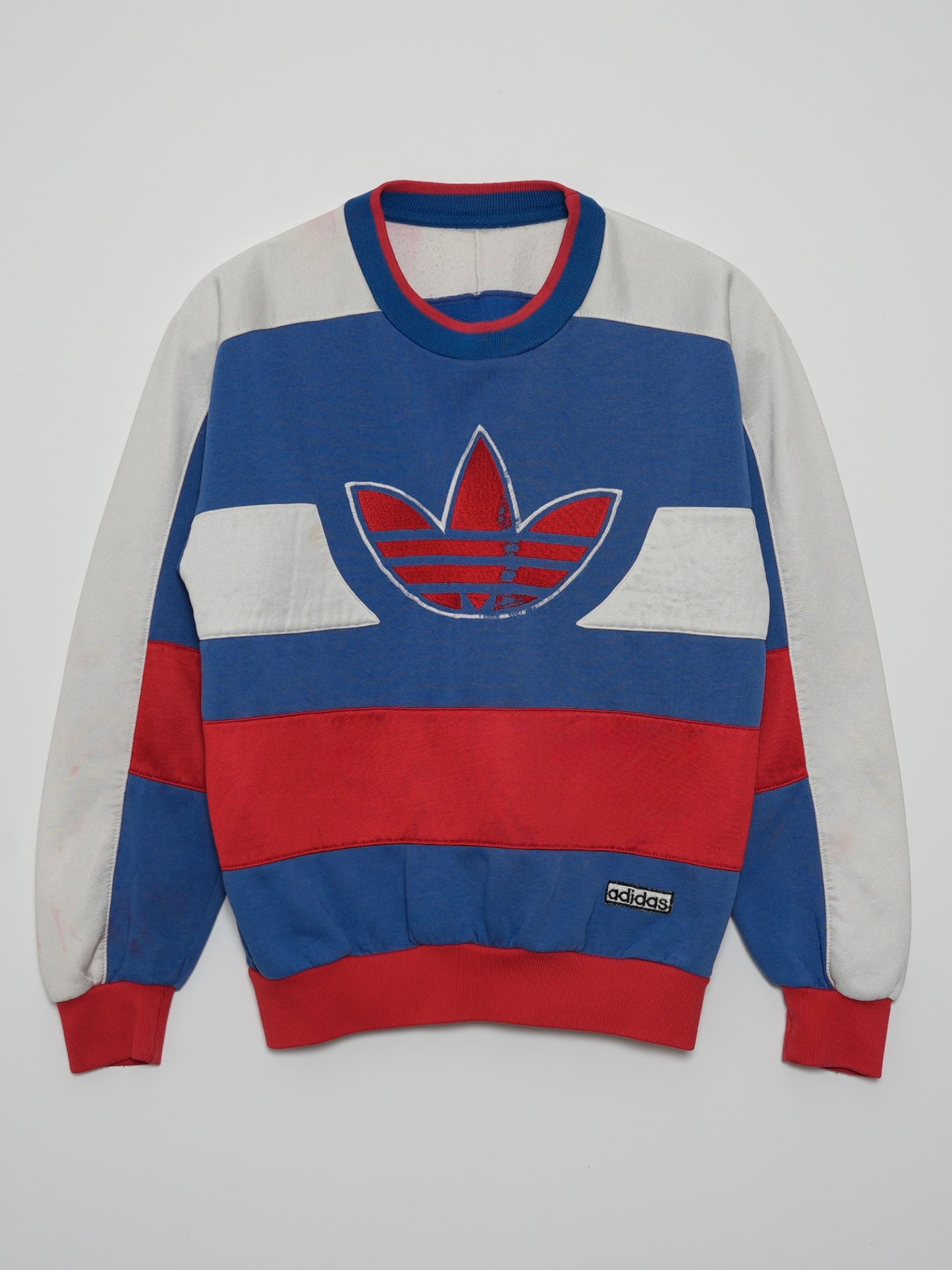 USED SPORTS COLLECTION 80's adidas STRIPED BOLD CREWNECK (women's)