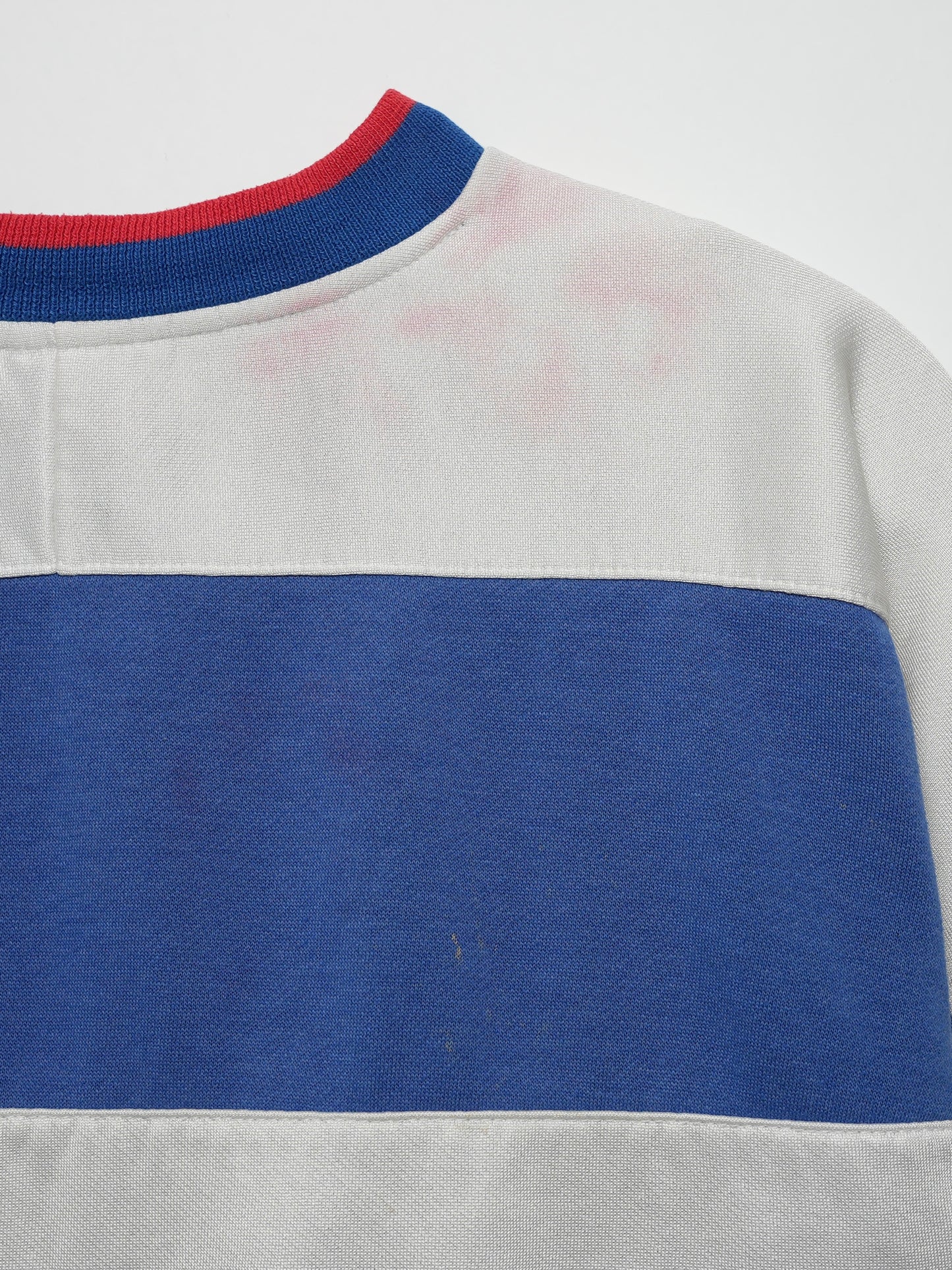 USED SPORTS COLLECTION 80's adidas STRIPED BOLD CREWNECK (women's)