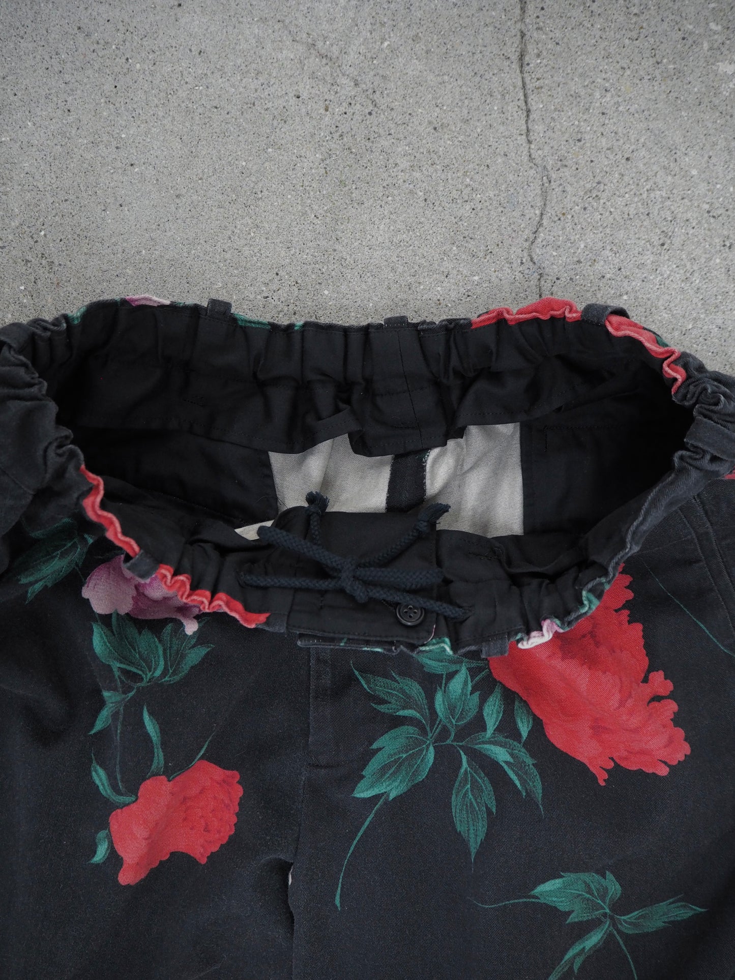 ARCHIVE COLLECTION Yohji Yamamoto POUR HOMME FLORAL PRINT SHORTS