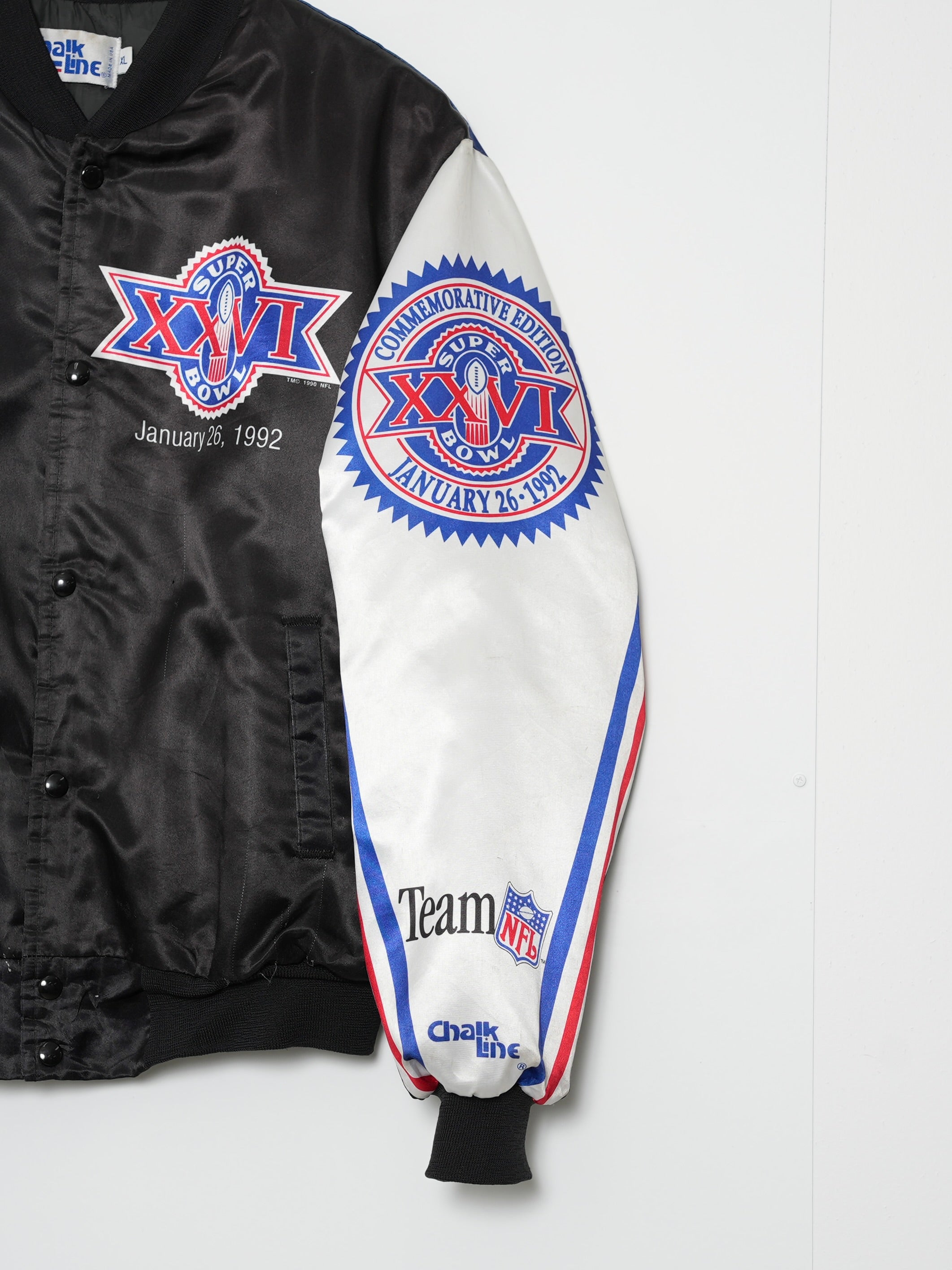 USED SPORTS COLLECTION 90's USA Chalk Line NFL SUPER BOWL BOMBER