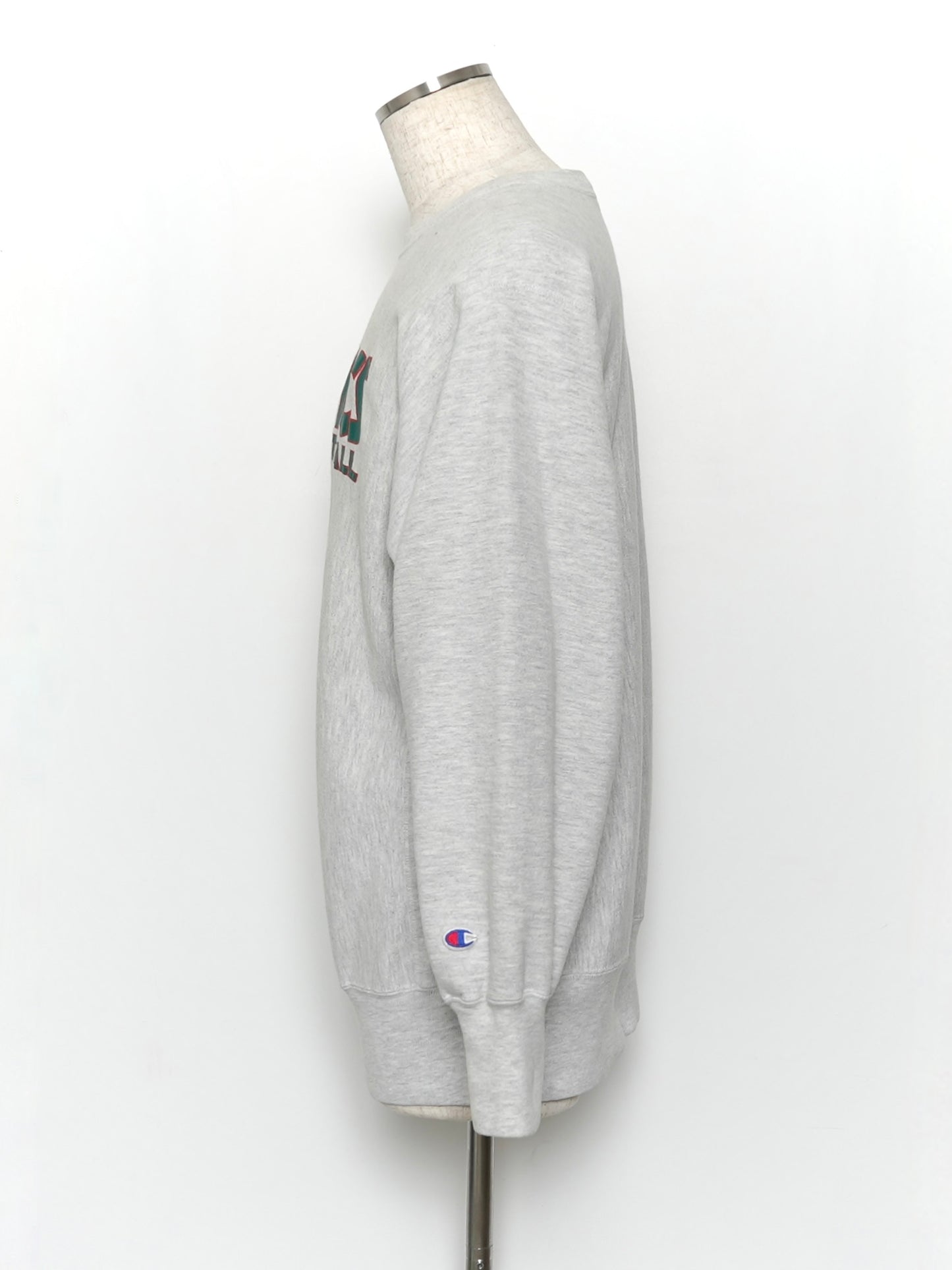 USED SPORTS COLLECTION 90's Champion REVERSE WEAVE NBA CREW SWEATSHIRT
