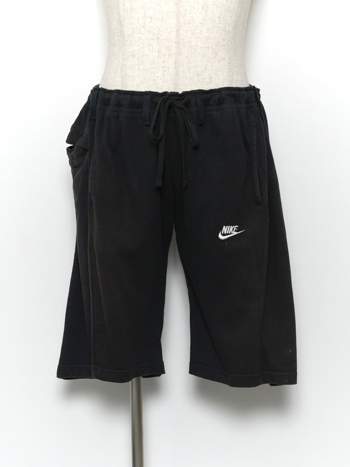 ARCHIVE COLLECTION BLESS OVER JOGGING SHORTS