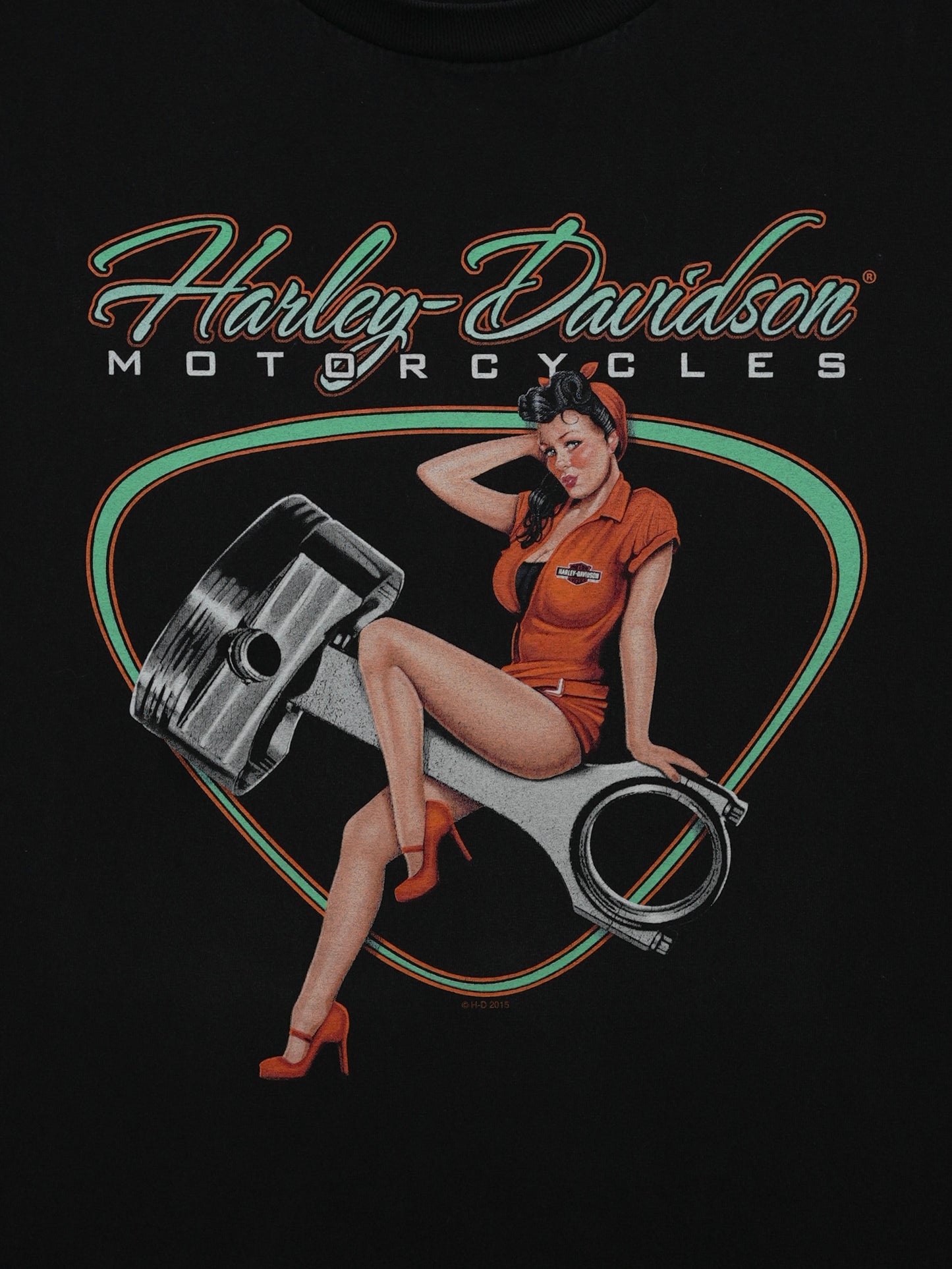 USED MACHINE COLLECTION 2015 HARLEY-DAVIDSON PIN-UP GIRL T-SHIRT