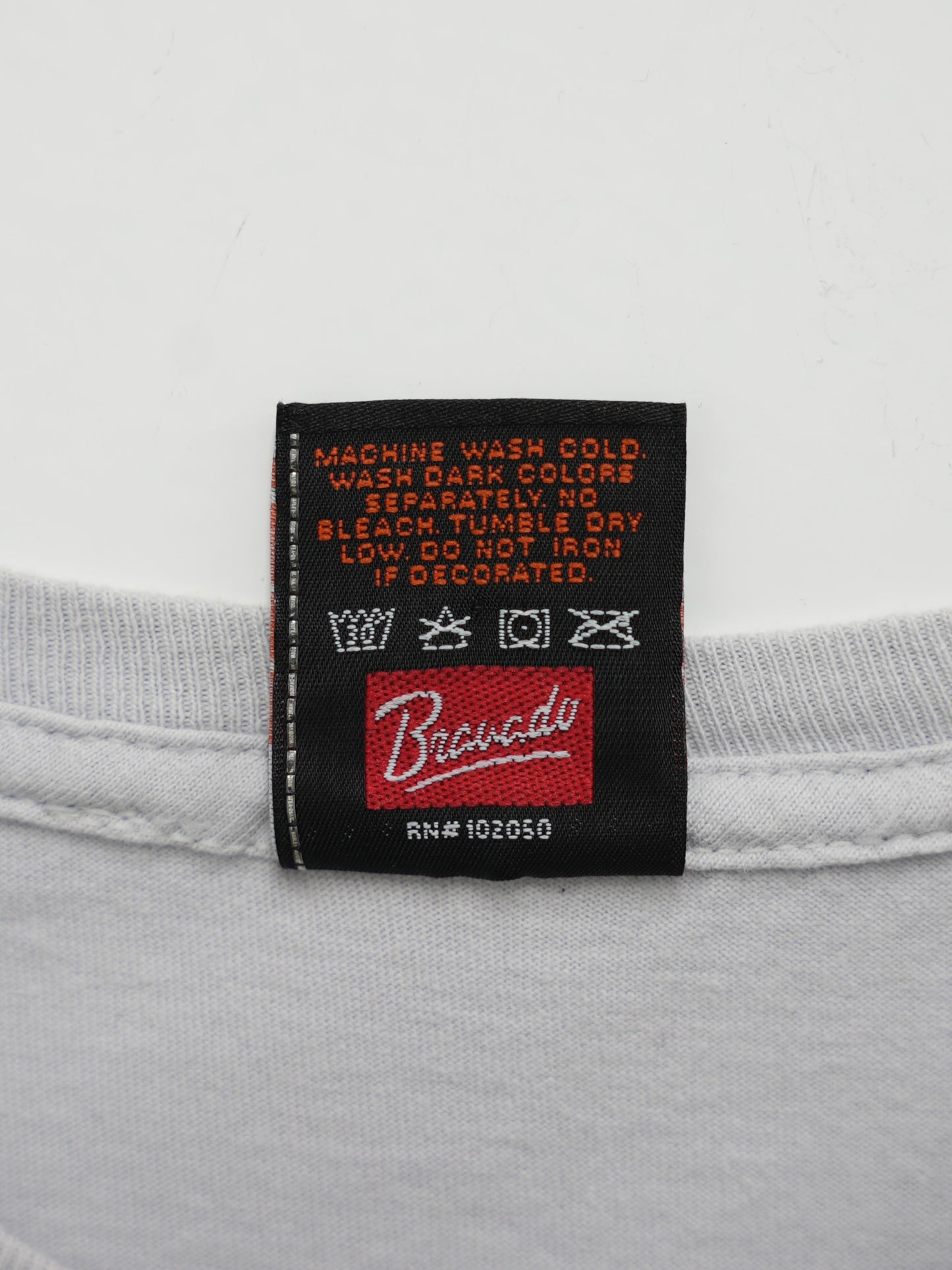 USED MACHINE COLLECTION 2012 MILWAUKEE HARLEY-DAVIDSON T-SHIRT