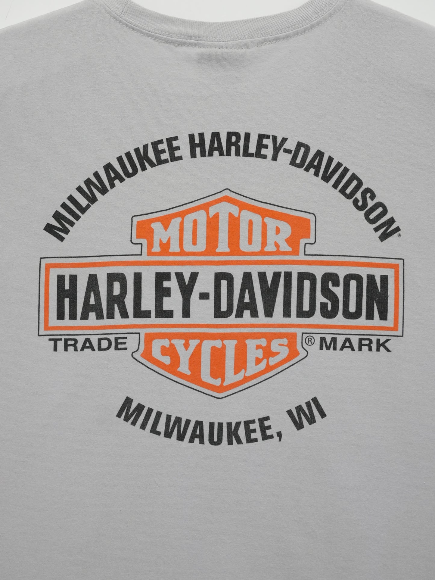 USED MACHINE COLLECTION 2012 MILWAUKEE HARLEY-DAVIDSON T-SHIRT