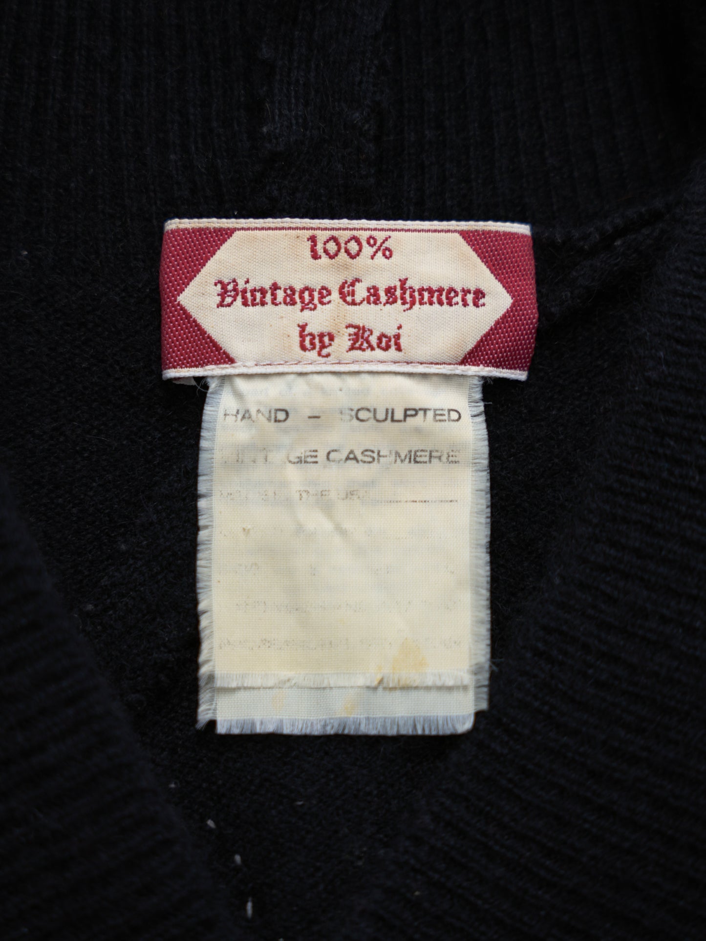 ARCHIVE COLLECTION VINTAGE CASHMERE by ROI DOCKING KNIT(women's)
