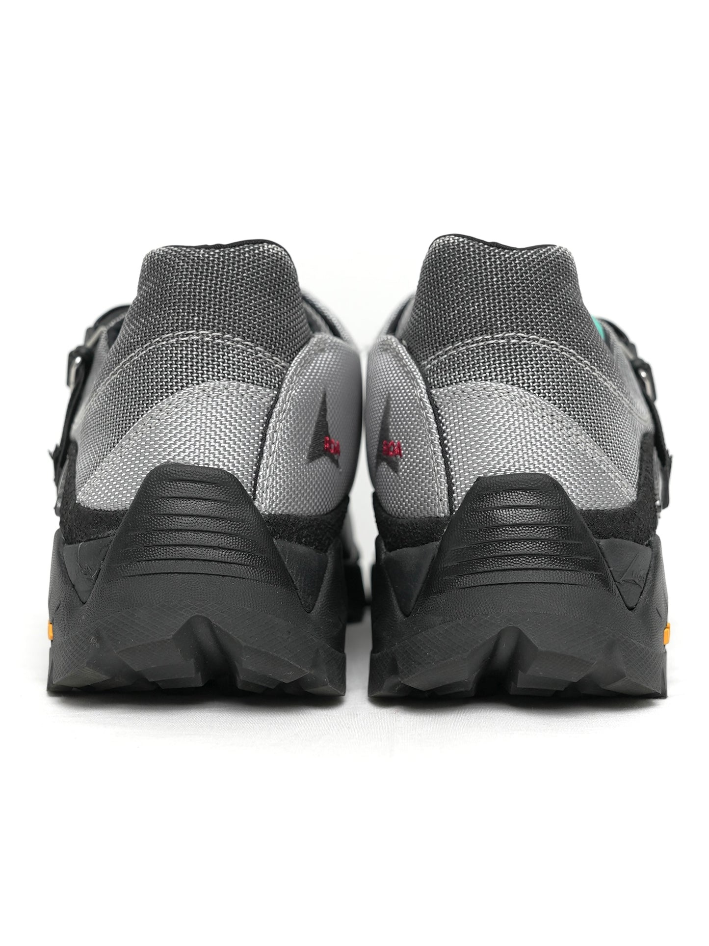 ARCHIVE COLLECTION A-COLD-WALL* × ROA MINAAR SNEAKERS