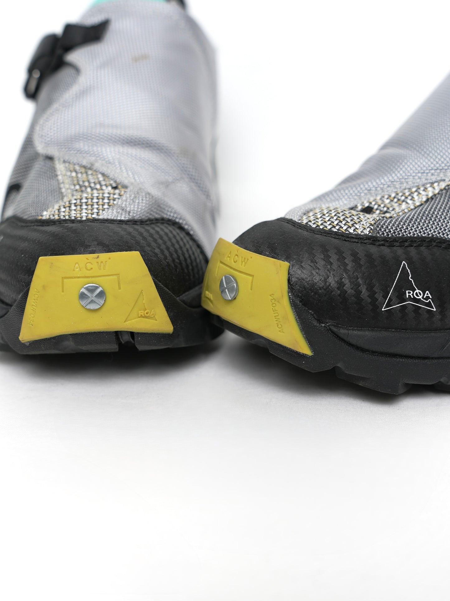 ARCHIVE COLLECTION A-COLD-WALL* × ROA MINAAR SNEAKERS