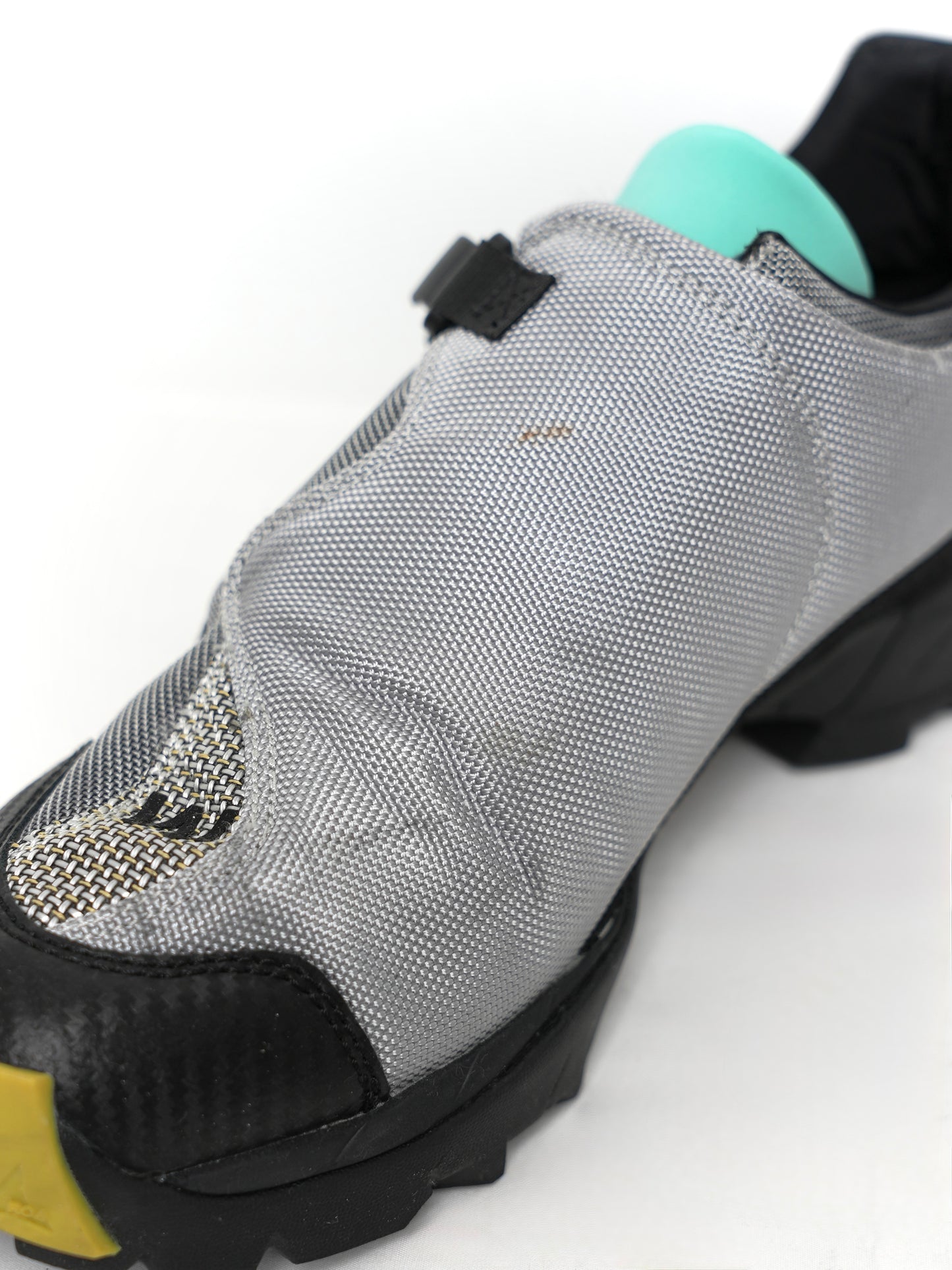 ARCHIVE COLLECTION A-COLD-WALL* × ROA MINAAR SNEAKERS
