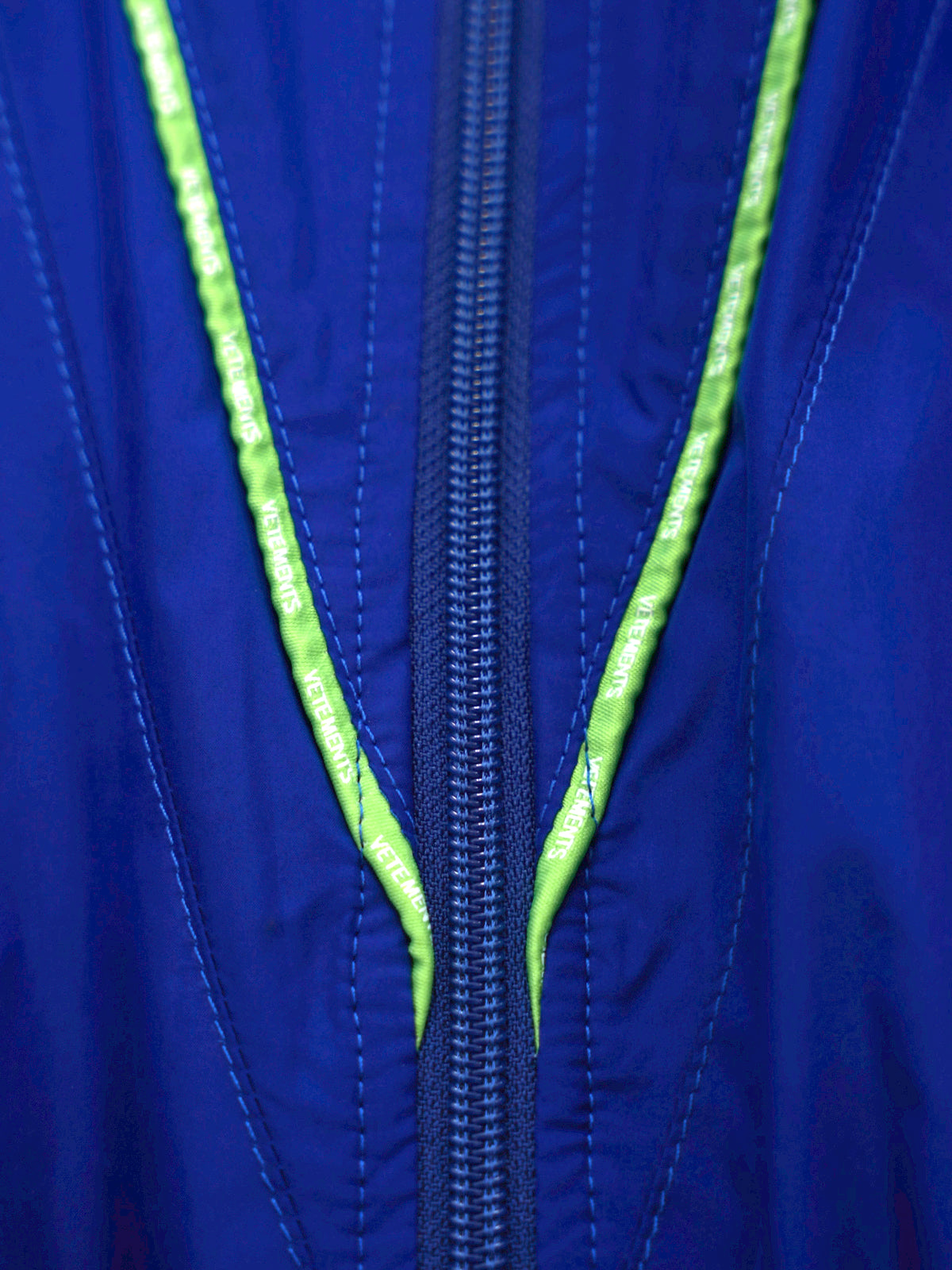ARCHIVE COLLECTION VETEMENTS TRACK JACKET