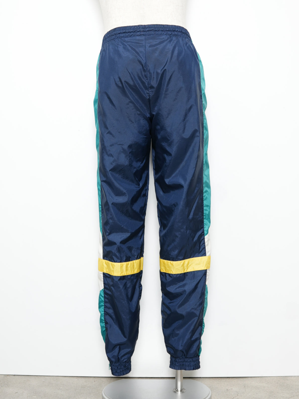 USED SPORTS COLLECTION adidas 90's NYLON TRACK PANTS