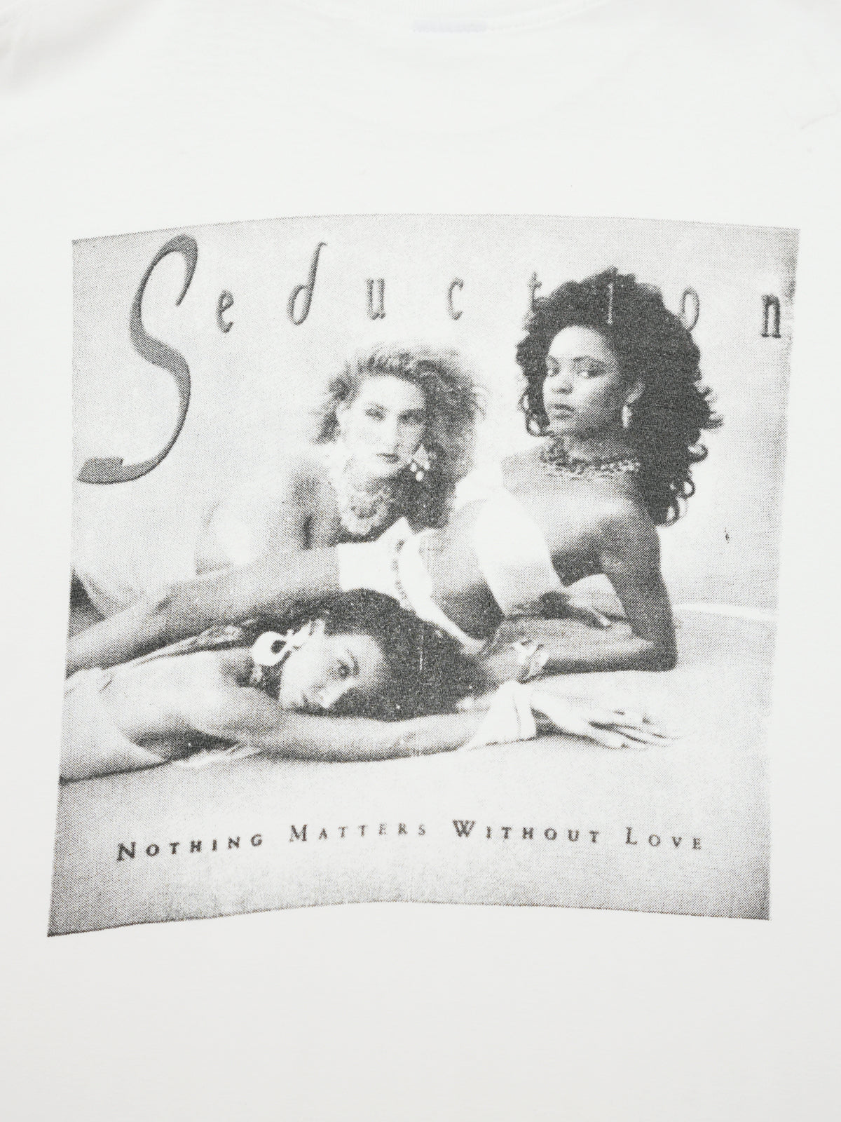 USED EROTIC COLLECTION Seduction NOTHING MATTERS WITHOUT LOVE PRINT T-SHIRT