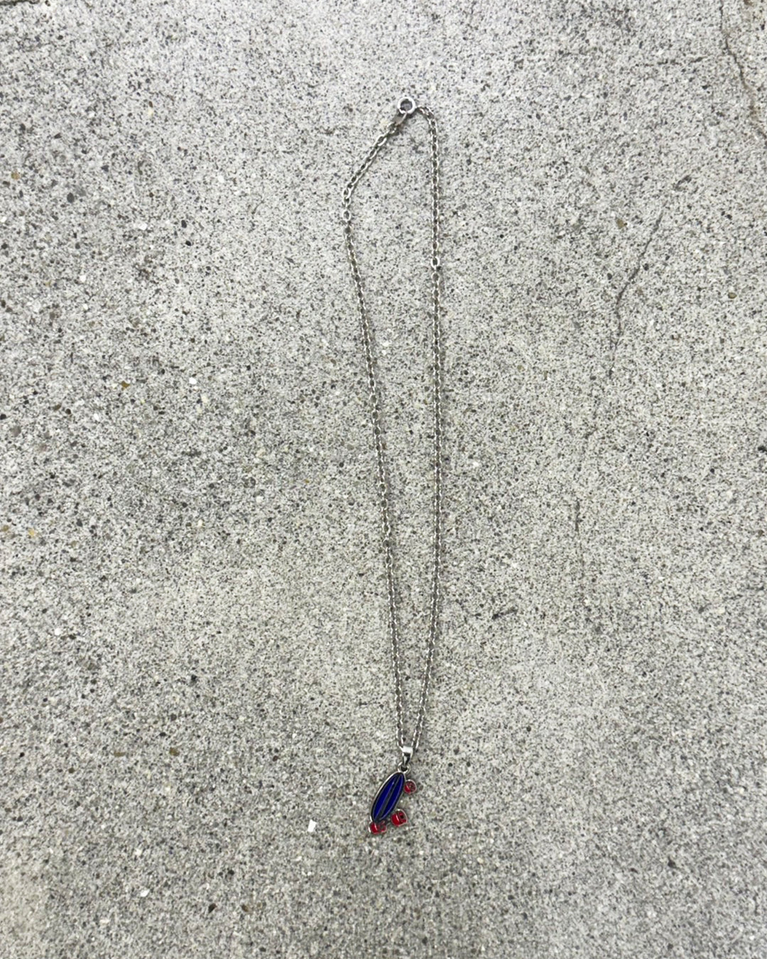 ARCHIVE&USED INPAICHTHYS KERRI SKATEBOARD NECKLACE