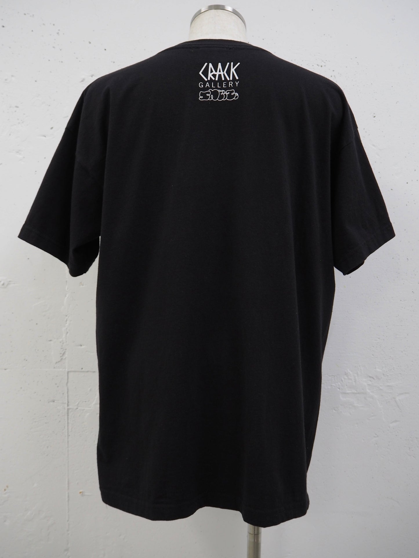 ARCHIVE COLLECTION SNEEZE MAGAZINE CRACK GALLERY T-SHIRT