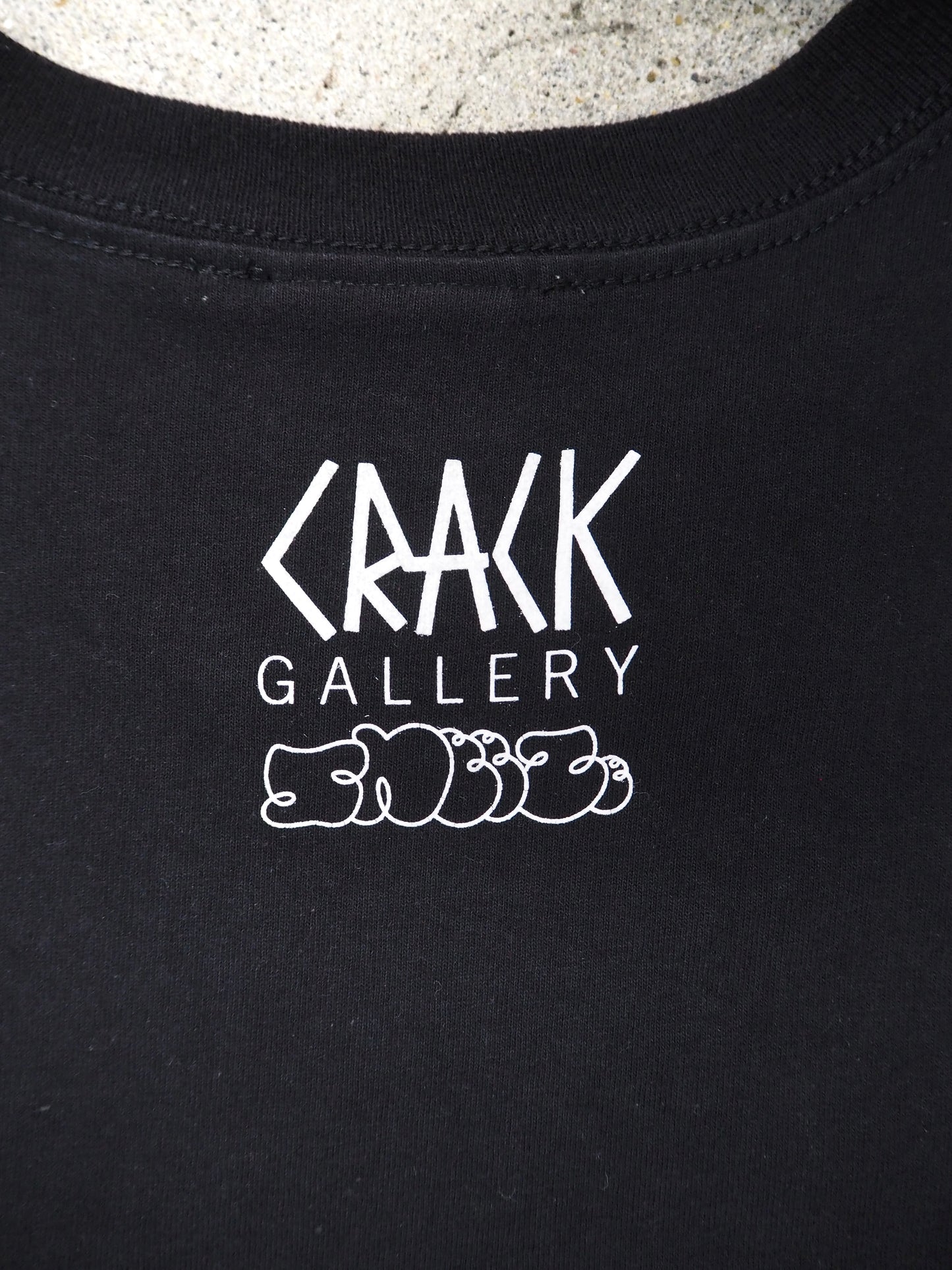 ARCHIVE COLLECTION SNEEZE MAGAZINE CRACK GALLERY T-SHIRT