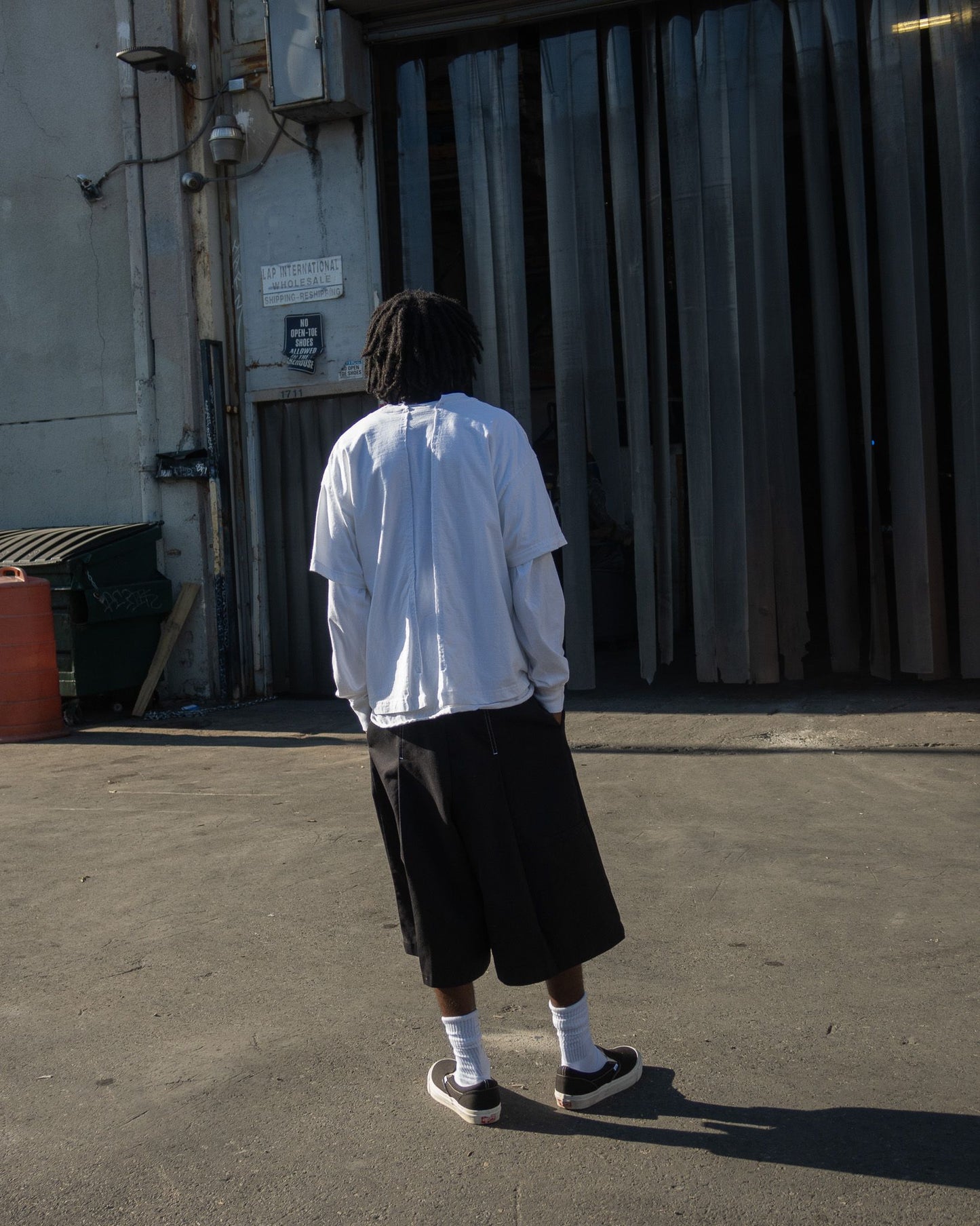 WHATEVERWORKS RECONSTRUCTED BAGGY WORK SHORTS
